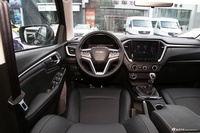 2023款铃拓 2.5T手动四驱柴油领航版长轴