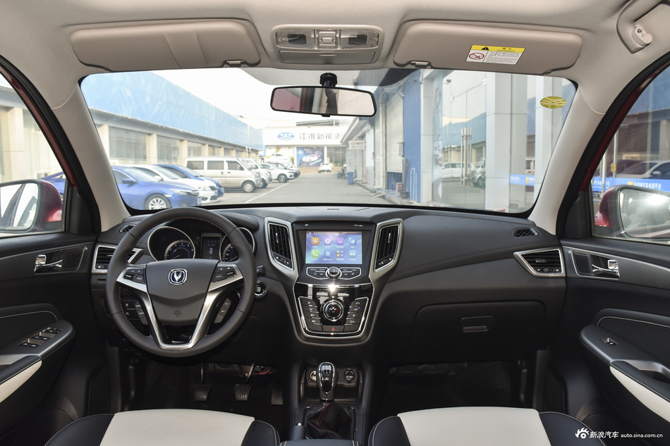 2017款CS35 1.6L手动尊贵型