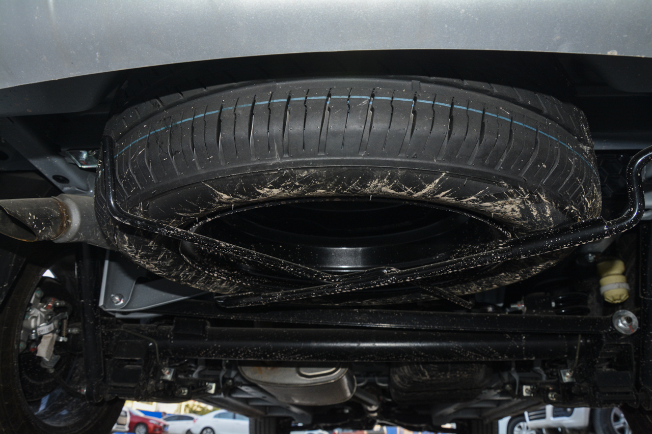 2019款斯威X7 1.8L手动舒适版7座