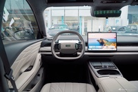 2025款银河星耀8 130km EM-i 旗舰版