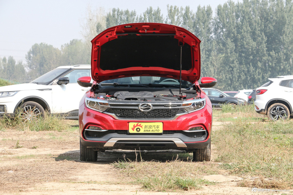 2018款逍遥改款1.5GTDI CVT全景白银版 