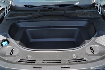 2025款小鹏G9 625 长续航 Max