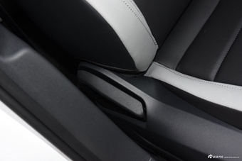 2025款宝来 300TSI 双离合尊行版