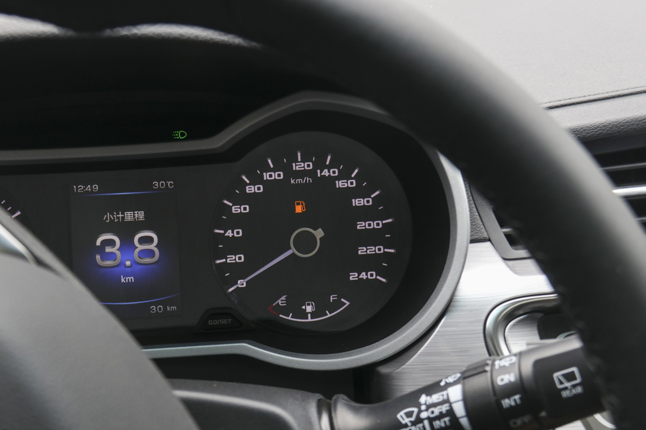 2019款帝豪GS 1.4T CVT雅