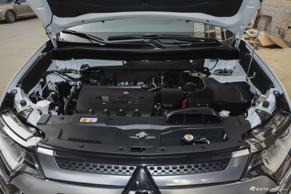 2019款欧蓝德 2.0L自动畅享版