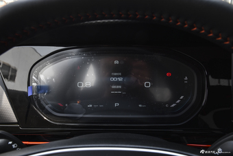 2019款宝骏RC-6 1.5T自动24小时在线豪华型