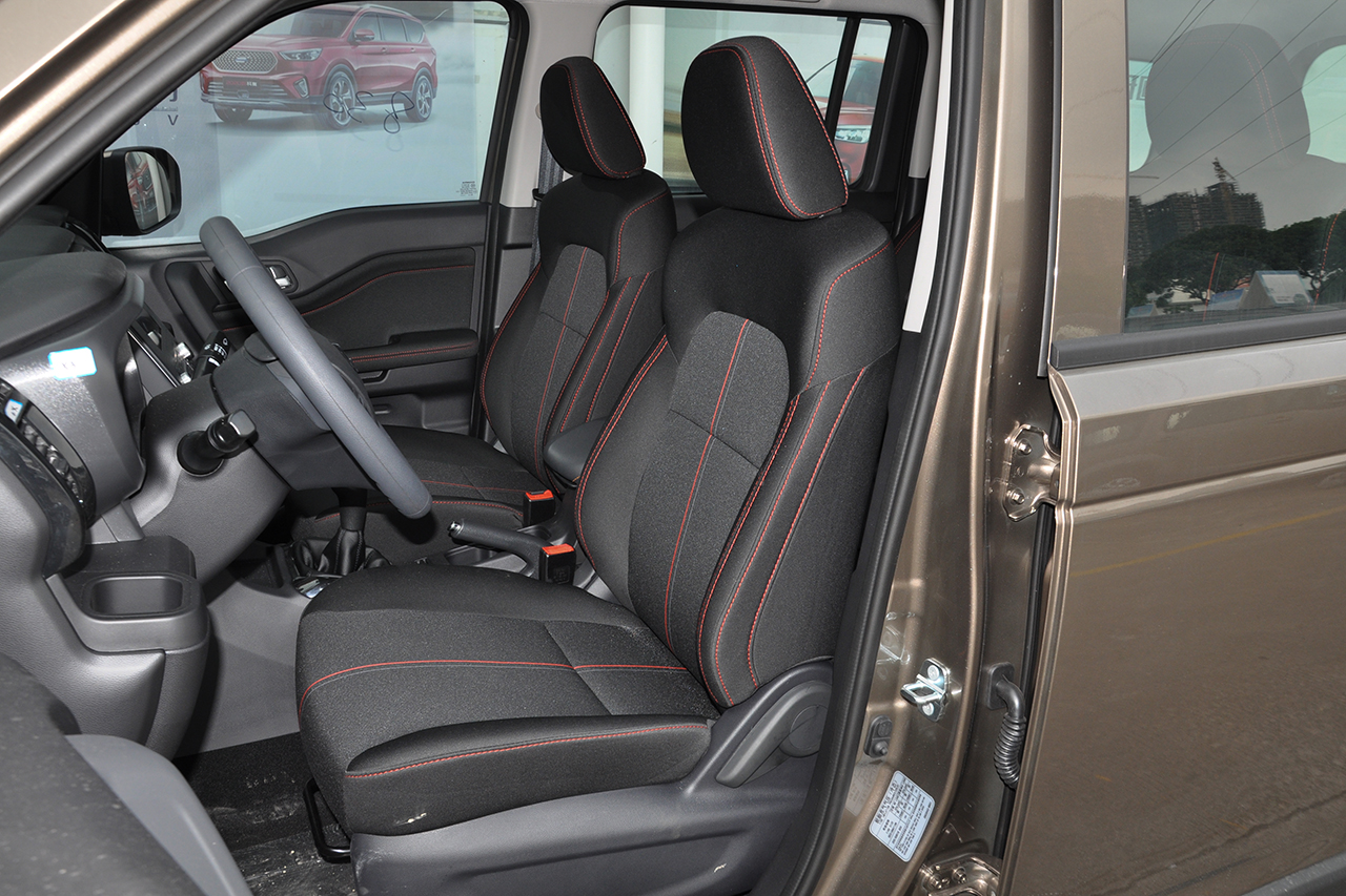 2019款长安欧尚X70A 1.5L手动标准型国VI