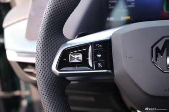 2026款MG7 1.5T 300 DCT优雅版