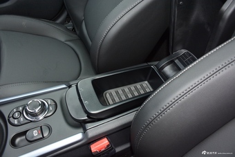 2022款MINI CLUBMAN 1.5T COOPER 鉴赏家