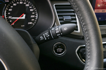 2019款骏派D80 1.2T自动豪华型