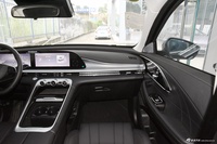 2025款星途凌云 300T 两驱超越版