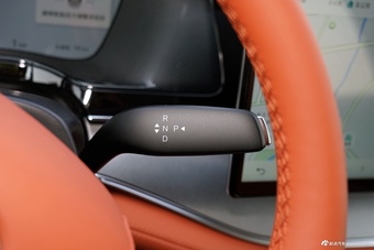 2025款唐DM 智驾版 DM-i 175KM 激光雷达旗舰型