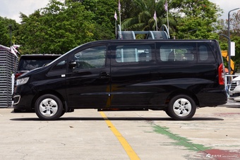 2025款瑞风M3 PHEV PLUS 2.0L 85km 智联版 9座