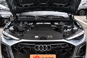 2026款奥迪Q5L 千万用户专享版
