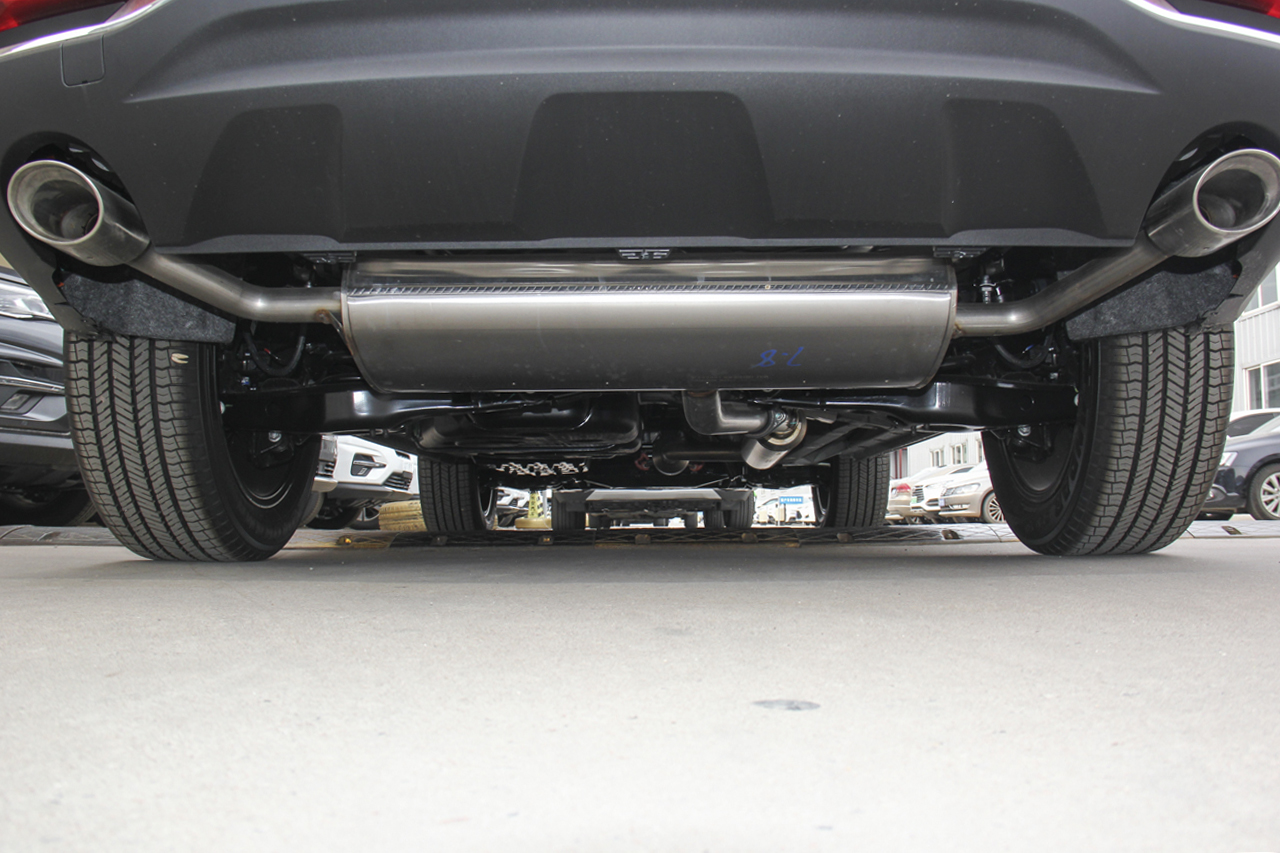 2019款长安CS85 COUPE 1.5T自动动版国VI 