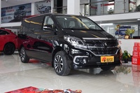 2022款风行M7领爵款 2.0T 自动公爵版