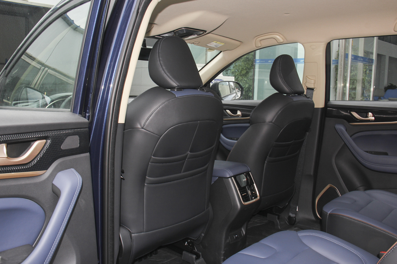 2018款长安欧尚科赛1.5T手动感 