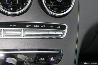 2019款奔驰C级C 260L 2.0T自动运动版