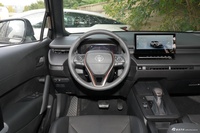 2026款卡罗拉锐放 2.0L 智能电混双擎 精英版