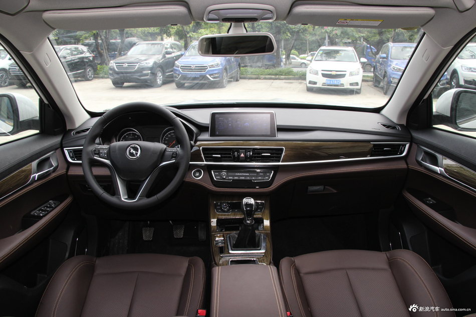 2019款汉腾X5 MAX 1.5T手动智享型7座