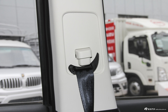 2018款斯威X7 1.8L手动豪华互联版7座