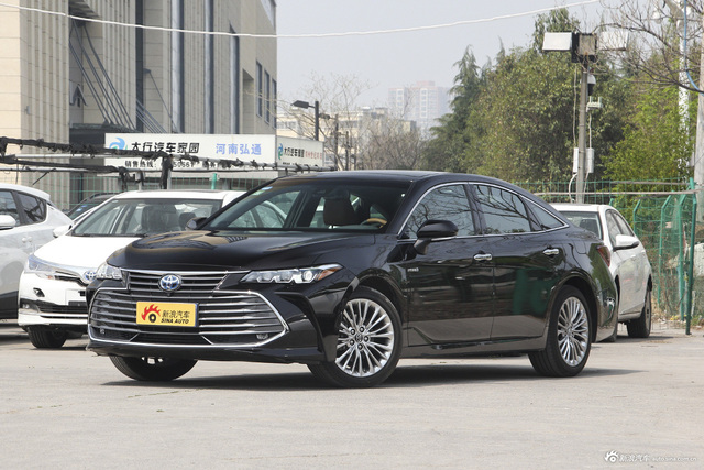 2019款亚洲龙双擎2.5L自动Limited旗舰版国VI