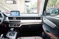 2024款风行T5 盛世款 1.6L CVT追梦版 五座