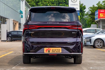 2027款星海V9 200km 尊享型