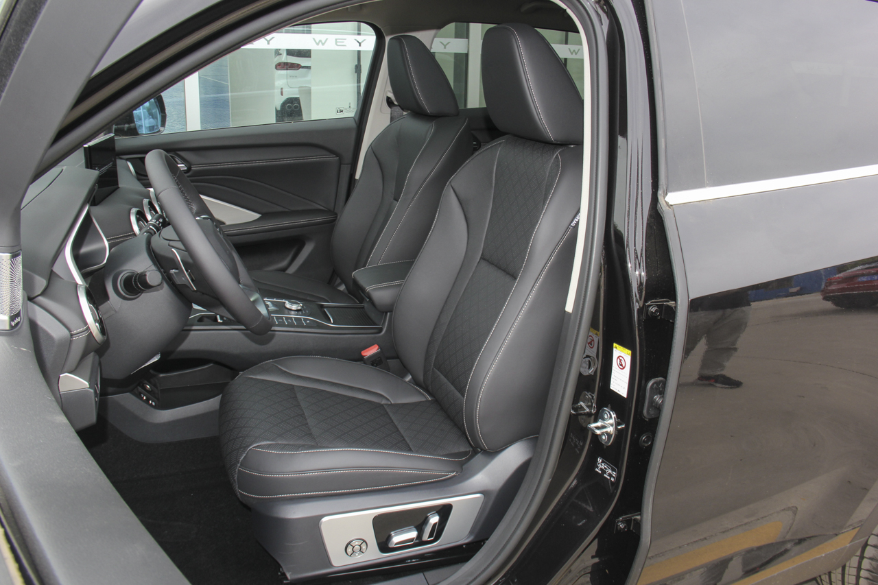 2019款WEY VV6 2.0T自动两驱超豪型国VI
