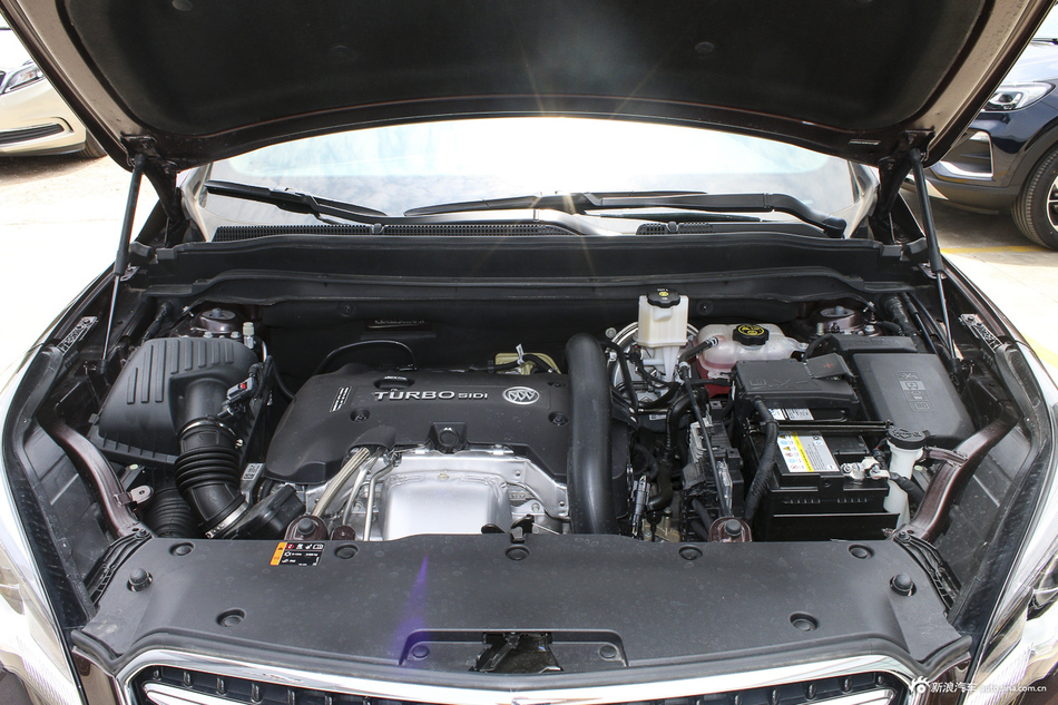 2019款昂科威2.0T自动四驱豪华型28T国VI