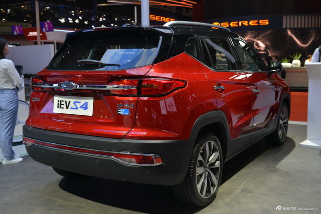 江淮iEVS4新能源