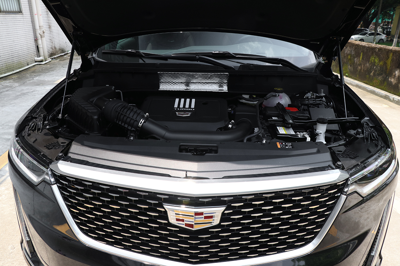 2020款凯迪拉克XT6 2.0T 自动豪华型28T六座 