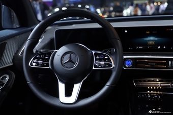 2019成都车展实拍：奔驰EQC