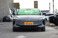 2024款红旗EH7 760 Pro+ 四驱版