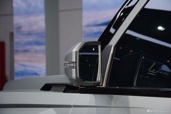 2023上海车展实拍：猛士917