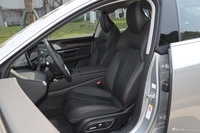 2022款小鹏汽车P7 480N+