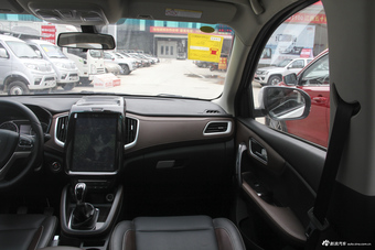 2018款斯威X7 1.5T手动尊贵型7座