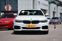 2019款宝马5系改款2.0T自动525Li M运动套装