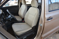 2020款五菱宏光V 1.5L手动劲享版7座国VI