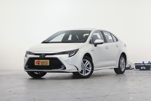 2019款雷凌双擎1.8H自动科技版国V