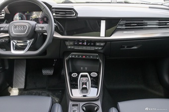 2026款奥迪A3 Sportback 35TFSI 飞驰尊享型 +豪华臻选包