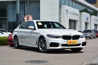 2019款宝马5系改款2.0T自动525Li M运动套装