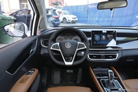 2019款比亚迪宋MAX 1.5T自动智联睿进型6座国VI