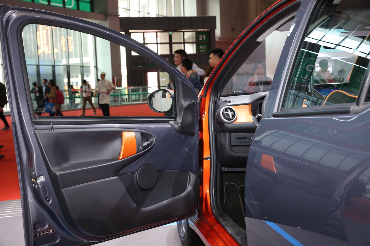 2019上海车展实拍：比亚迪e1新能源