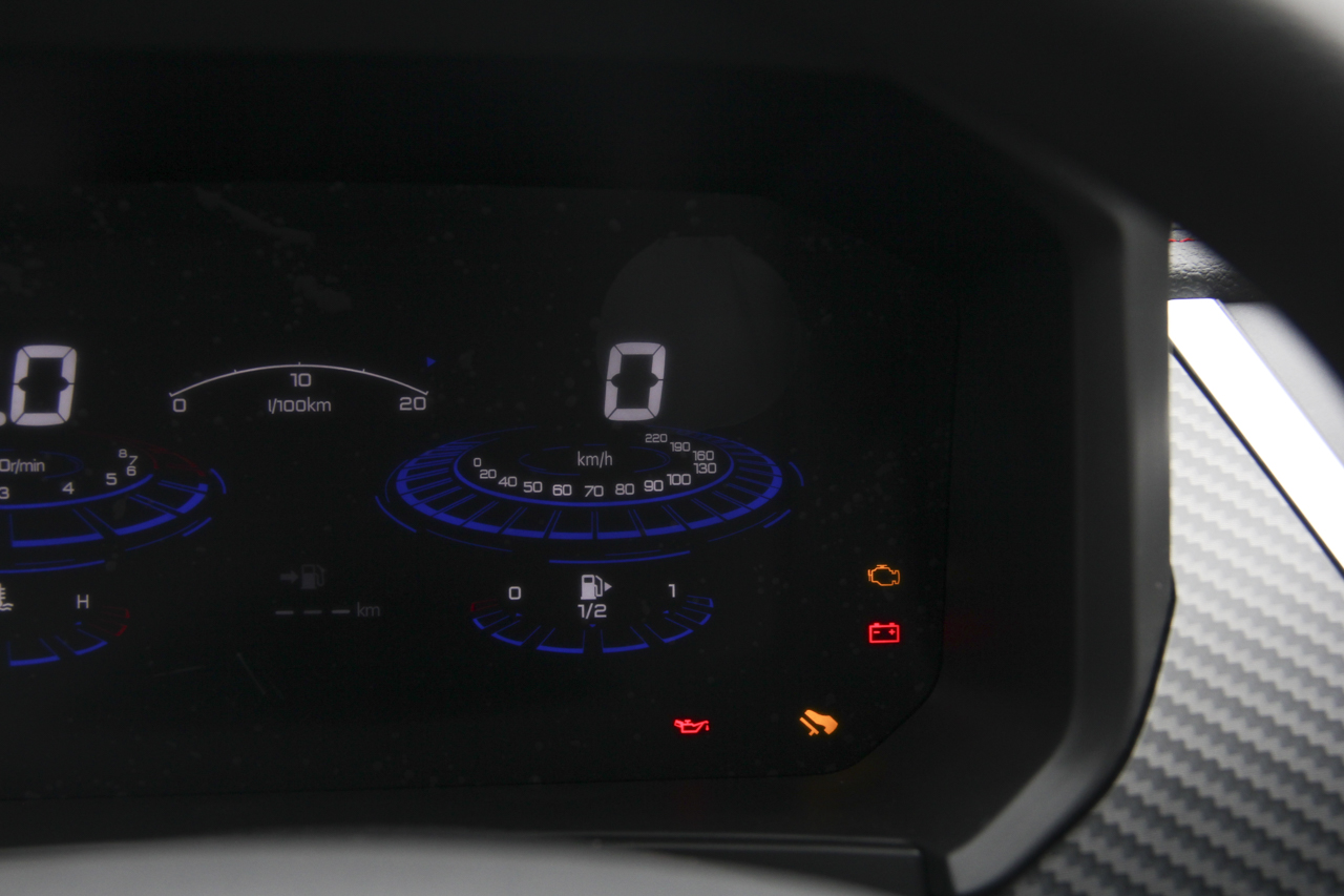 2018款启辰T60 1.6L手动智酷版