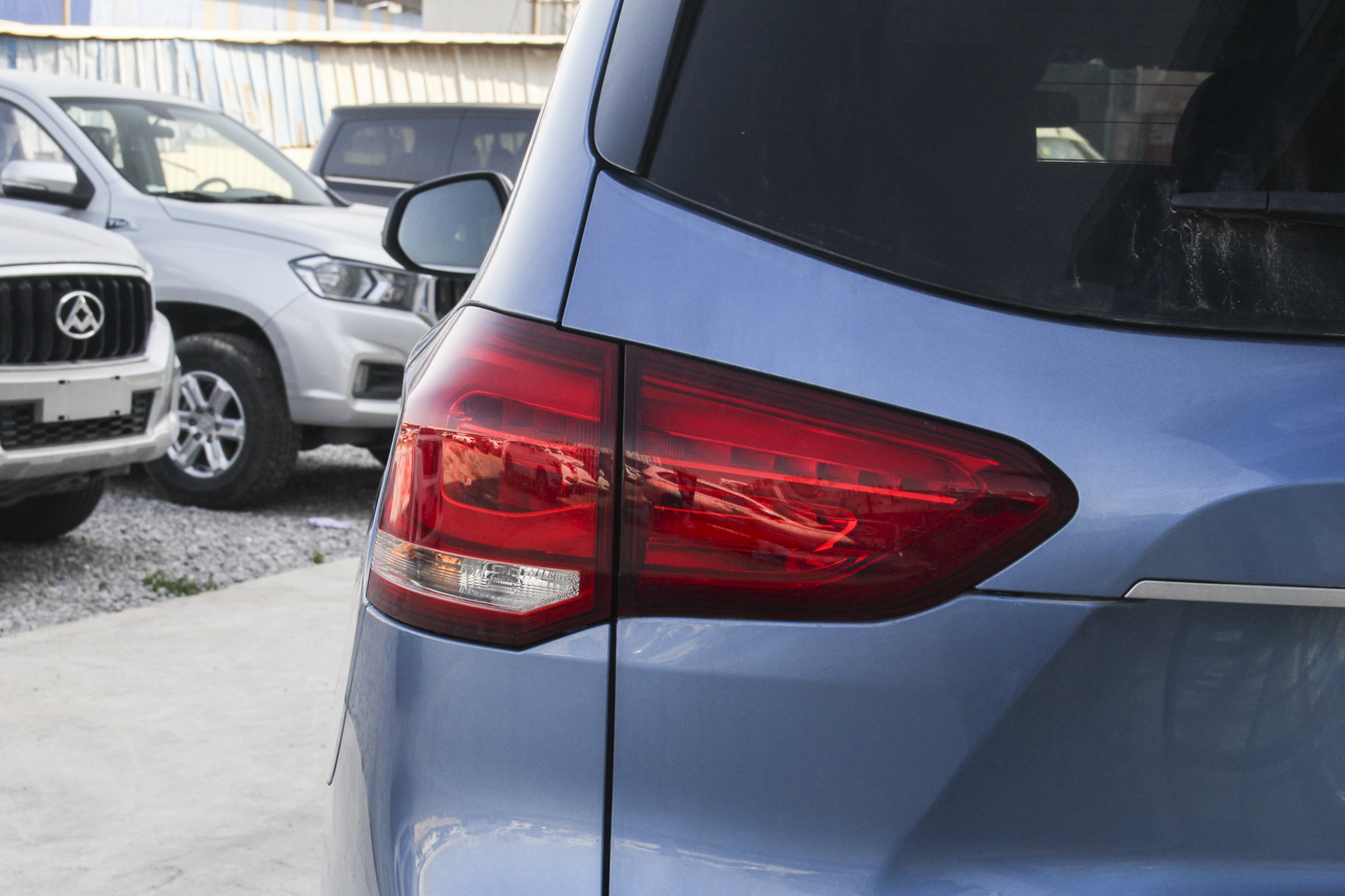 2017上汽大通D90 2.0T自动四驱天狼星