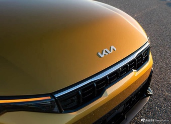 2026款起亚K4 Hatchback 官图