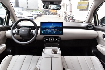 2025款AION UT 420智享版图片