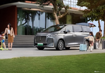 2025款高山DHT-PHEV 四驱高山8 官图