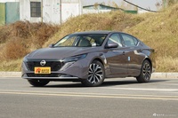 2026款天籁 鸿蒙座舱 2.0L 超舒适版